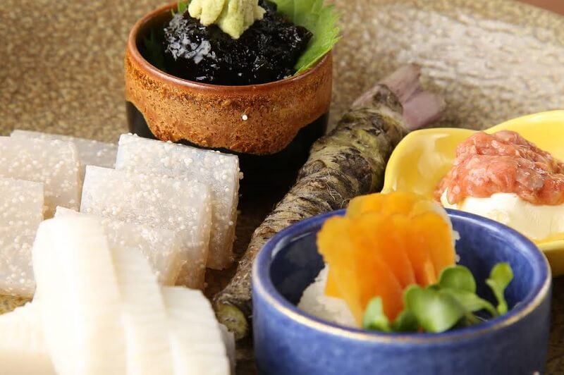 大阪市 鮮魚と鴨 酒 蕎麦 みかど様の料理の写真